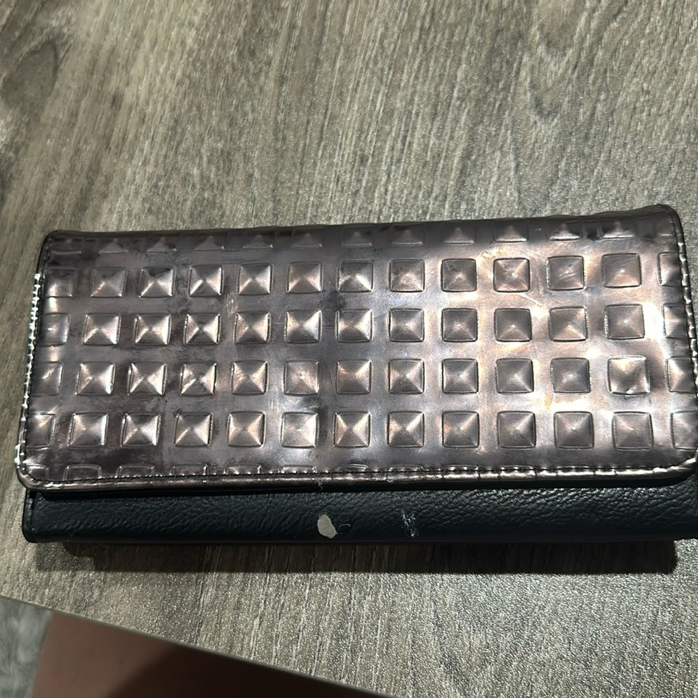 Long Wallet
